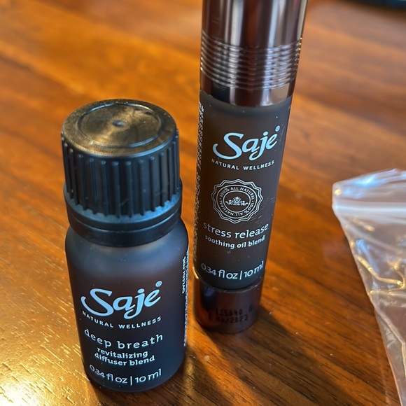 LULULEMON X SAJE COLLABORATION THE RESET KIT NEVER USED PERSONAL DIFFUSER - Picture 7 of 10